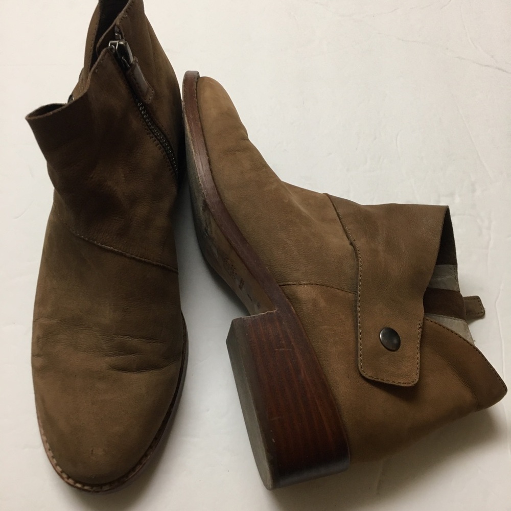 Eileen Fisher Billie Booties Ankle Boots 9 Brown Soft Leather Fall Casual - Picture 2 of 11